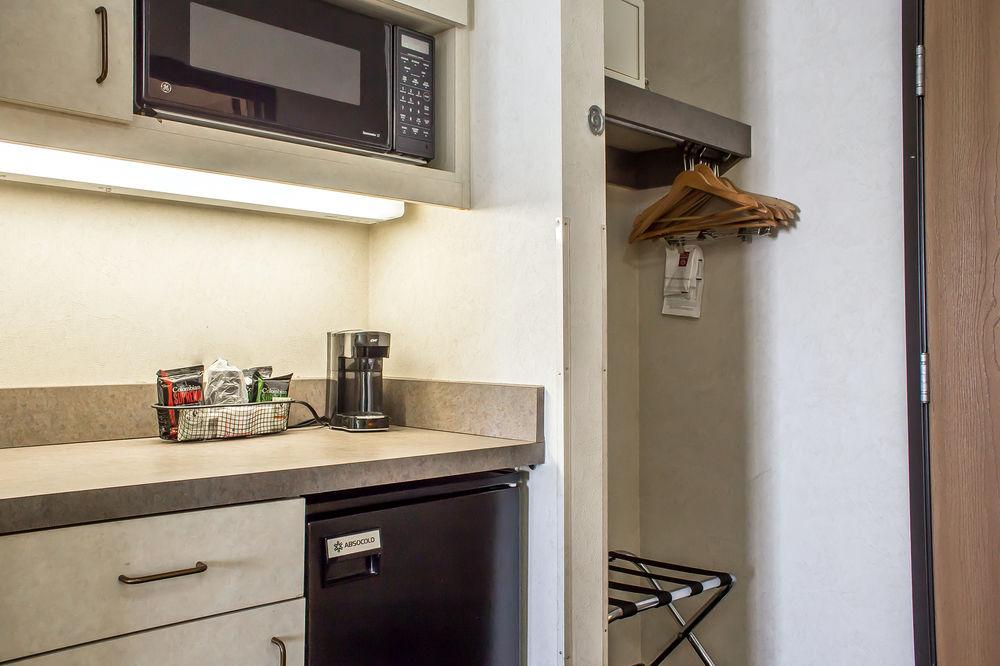 Baymont By Wyndham Phoenix North Ngoại thất bức ảnh